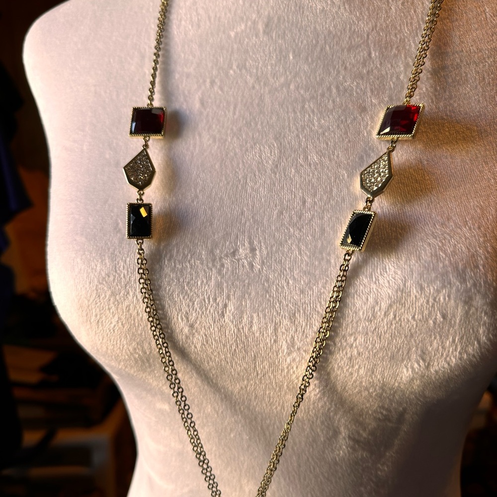 Long Gold Red, Black Crystal with Oval Pendant Necklace - Picture 2 of 6
